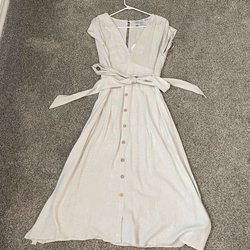 NWT Petal and Pup Midi Dress